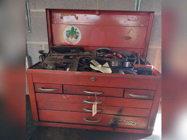Older MAC Tools 6 drawer and top tool box and contents, approximately ...