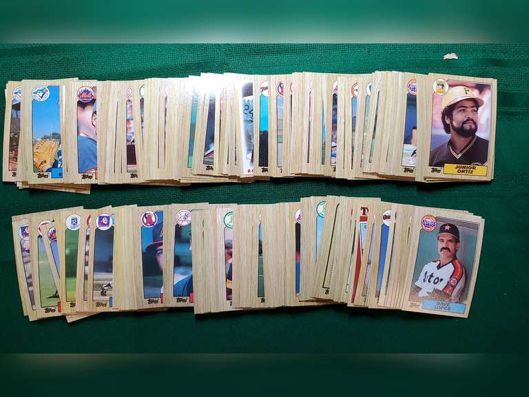 Assortment of baseball cards Northern Kentucky Auction, LLC