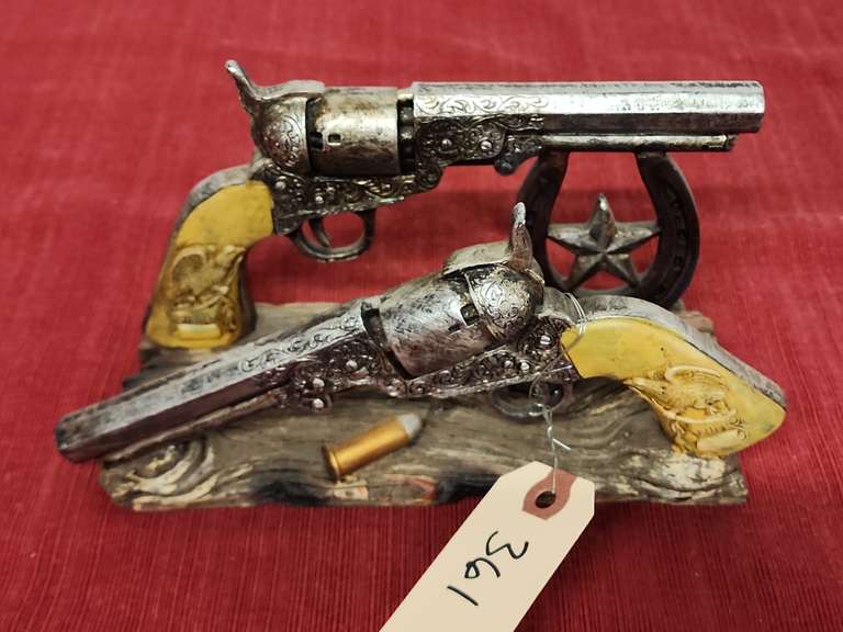 Replica gun letter/napkin holder Northern Kentucky Auction, LLC