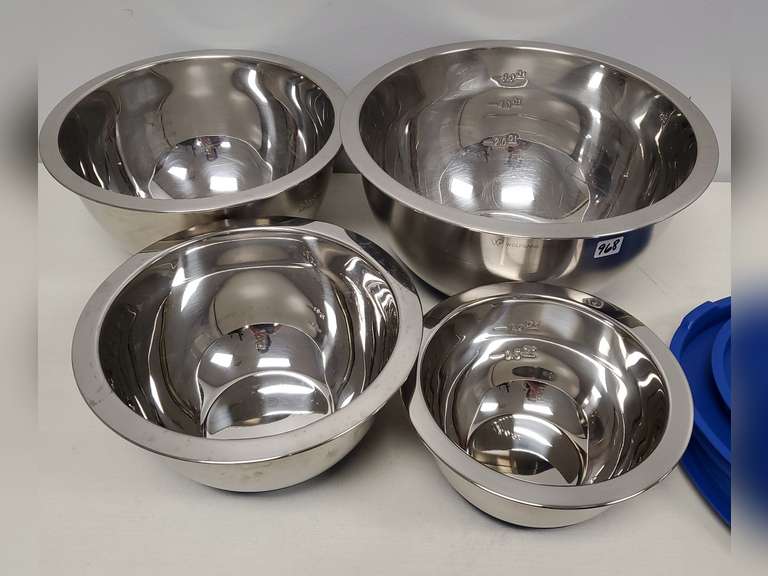 Wolfgang Puck stackable mixing bowls with lids Northern Kentucky