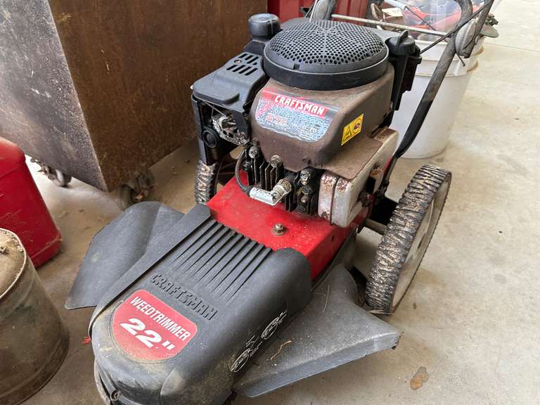 Craftsman 22" Weed trimmer Northern Kentucky Auction, LLC