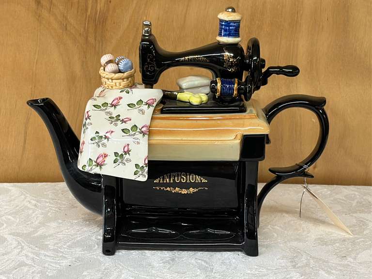 Paul Cardew Sewing Machine Quilt Teapot Rose Northern Kentucky