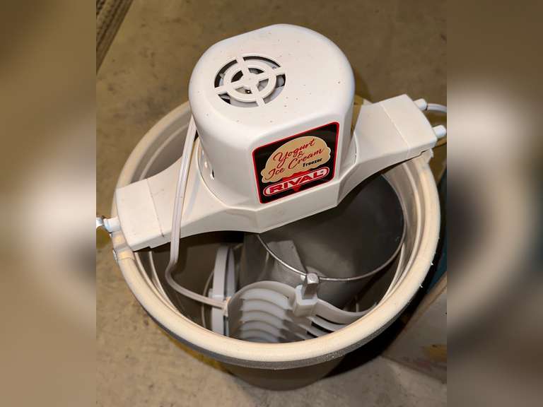 Rival 6qt electric ice cream and yogurt freezer Northern Kentucky