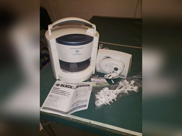 Black and Decker Gizmo cordless can opener Northern Kentucky Auction, LLC