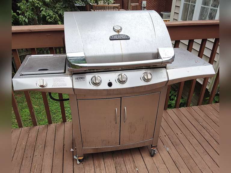 Thermos stainless grill untested (is up on a deck must bring help to