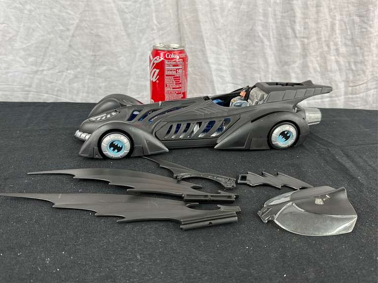 Batman Forever Batmobile & Alfred Pennyworth Gold Label 79 cm