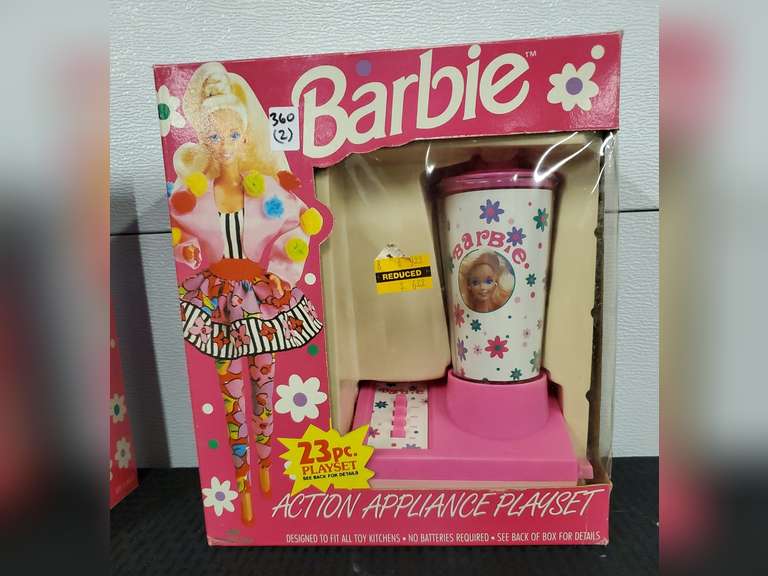 1990 Barbie Action Appliance playset toy kitchen mixer and blender (2