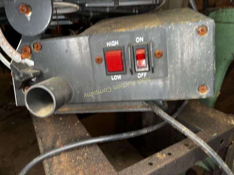 Dremel 16" scroll saw with stand model 1671 Nutt Auction