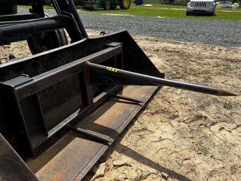Hay fork quick attach Nutt Auction