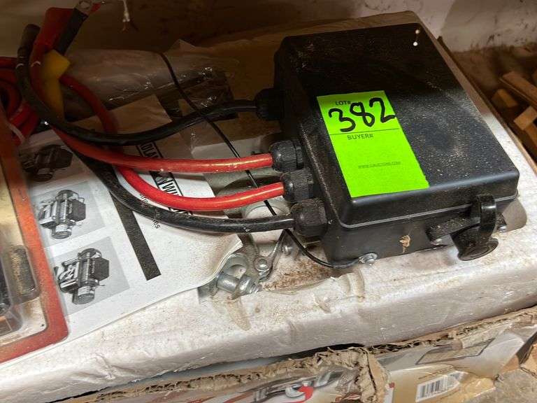 Badland Winches 12000lb OffRoad Vehicle Winch w/ Wireless Winch Remote