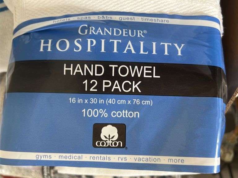 Grandeur 6pk Bath Towels & (2) 12pk Hand Towels NW Asset Services