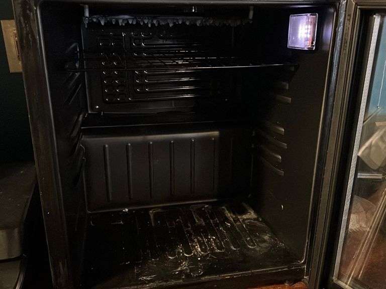 Jack Daniels Mini Fridge NW Asset Services