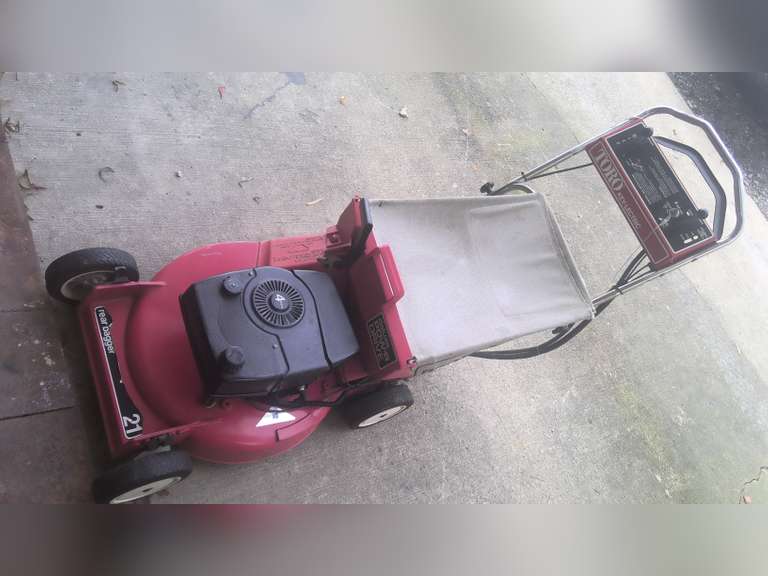 TORO LAWN MOWER & LEAF BLOWER, (NEED SOME REPAIR)