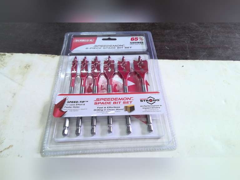 NEW TOOLS AND MISC FROM HOME AND HARDWARE STORE, $1.00 STARTS BID