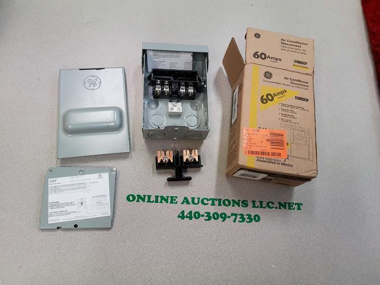 GE AIR CONDITIONER DISCONNECT, SEE DAMAGE!! 1 Online Auctions LLC