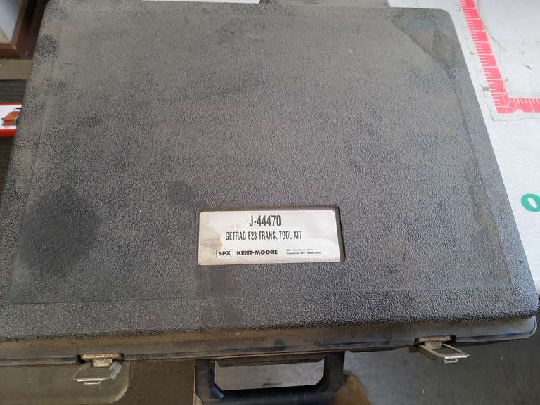TRANS TOOL KIT 1 Online Auctions LLC