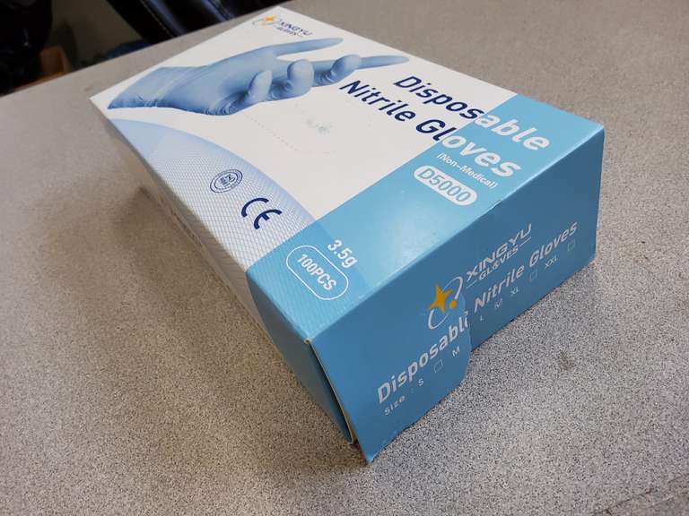 NEW BOX OF XL DISPOSABLE NITRILE GLOVES 1 Online Auctions LLC
