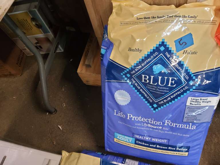 NEW DOG FOOD 1 Online Auctions LLC