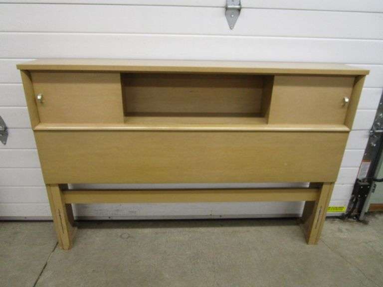 MCM Blond Mahogany Full Size Bookcase Bed Oberman Auctions