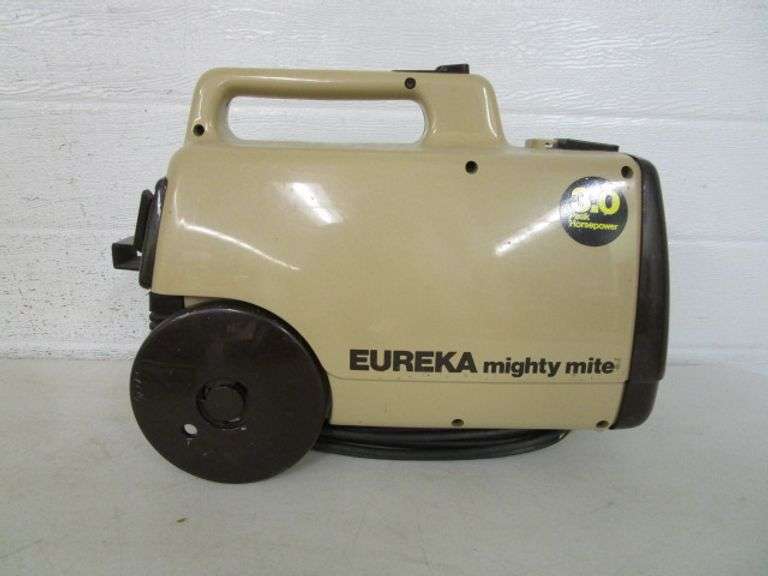 Eureka Mighty Mite Vacuum w/Attachments Oberman Auctions