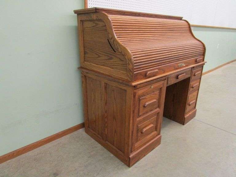 Oak Craft Roll Top Desk w/Keys Oberman Auctions