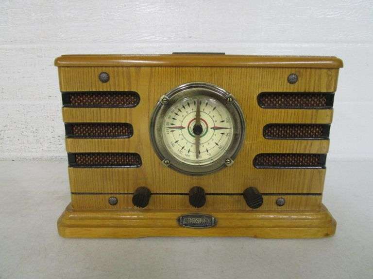 Crosley Limited Edition Radio/Cassette Player Oberman Auctions