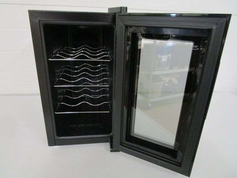 Ambiano 8 Bottle Wine Cooler Oberman Auctions