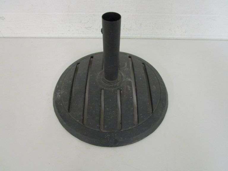 Cast Iron Umbrella Stand Oberman Auctions