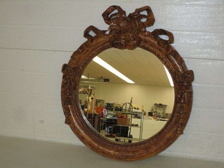 Victorian Style Wall Mirror - Oberman Auctions