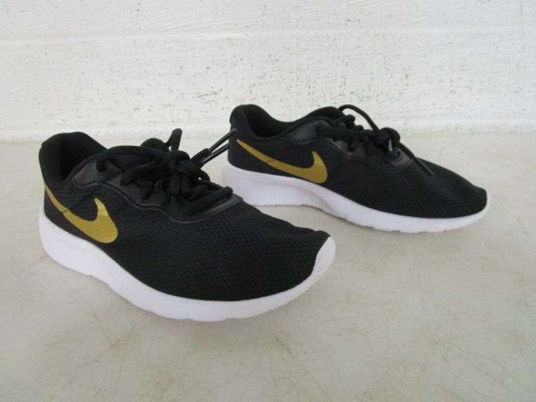 size 7 youth nike shoes