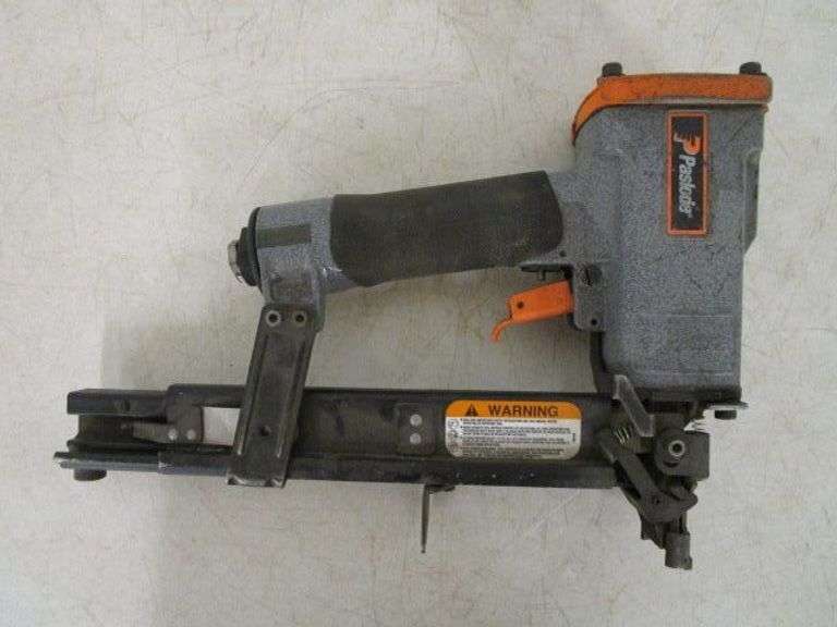 Paslode 3150/38 W16R Wide Crown Pneumatic Stapler Oberman Auctions