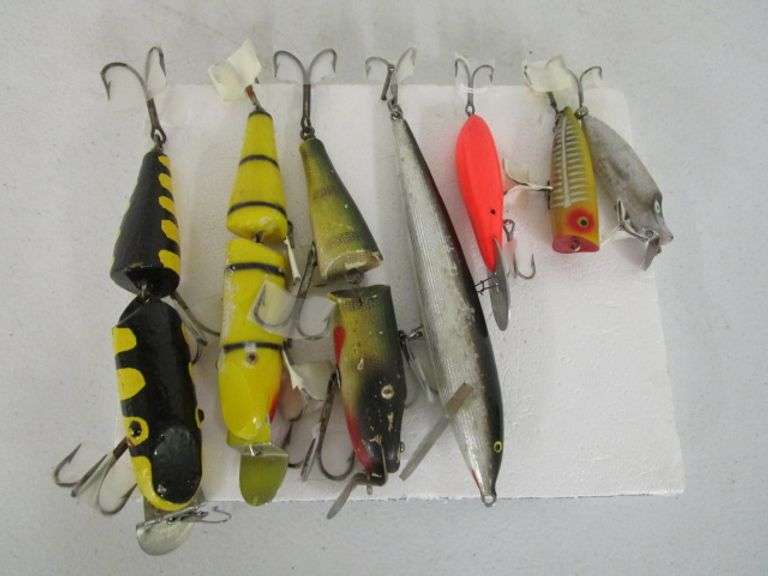 7 Vintage Fishing Lures Oberman Auctions
