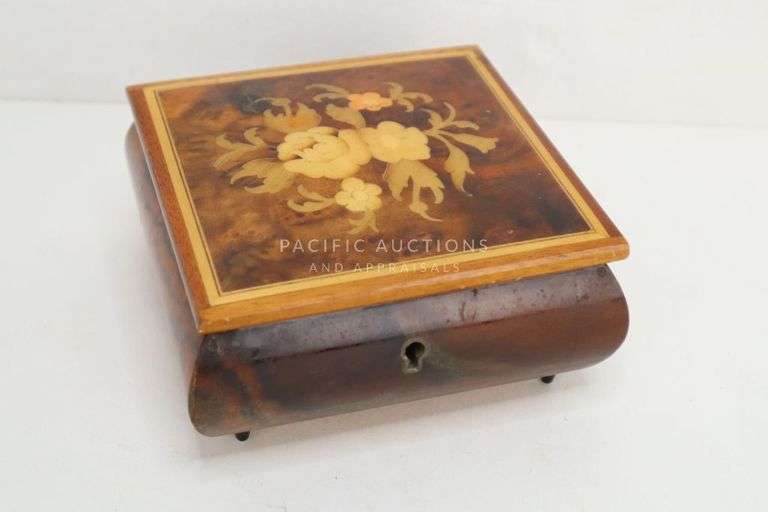 Reuge Swiss Musical Movement, "Honey" Music Box Jewelry Box, Works