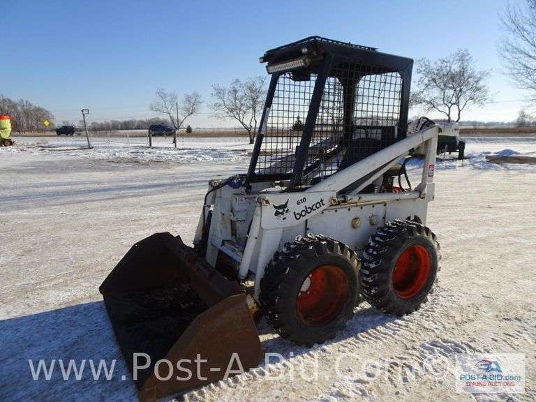 Bobcat 610 Gas Skidloader Elsenpeter Auctions & Real Estate, Inc. dba