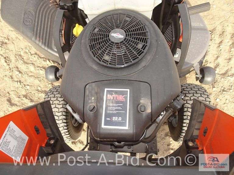 Husqvarna YTH 2246 Hydros Elsenpeter Auctions & Real Estate, Inc. dba