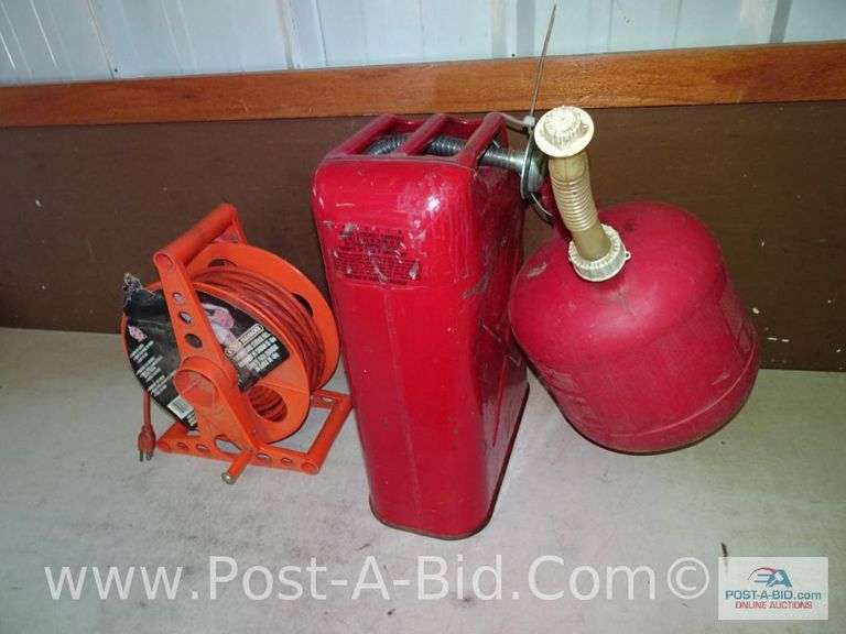 Roll Up Extension Cord, O Elsenpeter Auctions & Real Estate, Inc. dba