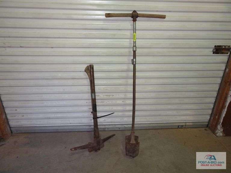 Twist Post Hole Digger, A Elsenpeter Auctions & Real Estate, Inc. dba