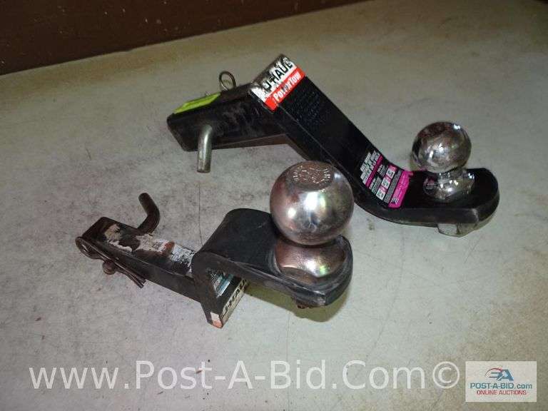 2 Receiver Hitches, 1 5 3 Elsenpeter Auctions & Real Estate, Inc. dba