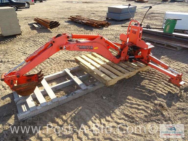Kubota Model BT601 Backho Elsenpeter Auctions & Real Estate, Inc. dba