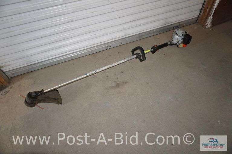 Echo Weed Whip SRM2400, Elsenpeter Auctions & Real Estate, Inc. dba