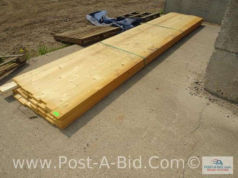 32 Tongue And Groove 2" x 6" x Elsenpeter Auctions & Real Estate, Inc