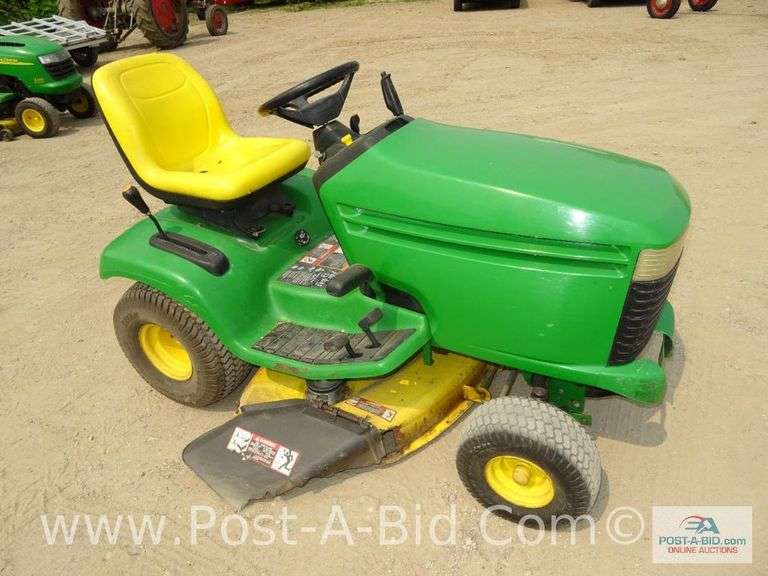 John Deere Hydrostatic Riding Elsenpeter Auctions & Real Estate, Inc