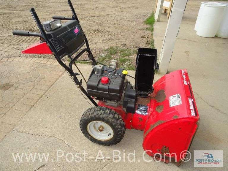 Yard Machine MTD Snowblower, 8 Elsenpeter Auctions & Real Estate, Inc