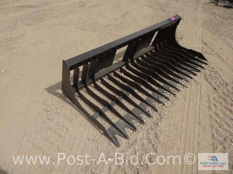 Rock Bucket With Quick Attach, Elsenpeter Auctions & Real Estate, Inc