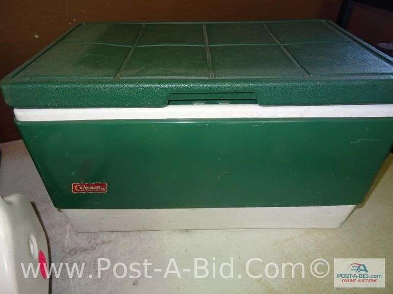 Coleman Cooler, Igloo Cooler A Elsenpeter Auctions & Real Estate, Inc