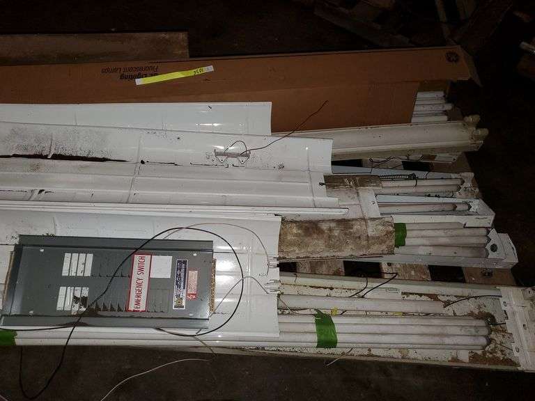 Used fluorescent light fixtures Parrott