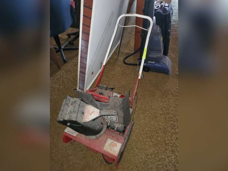 Snapper snow blower with pull start and electric start Parrott Marketing Group