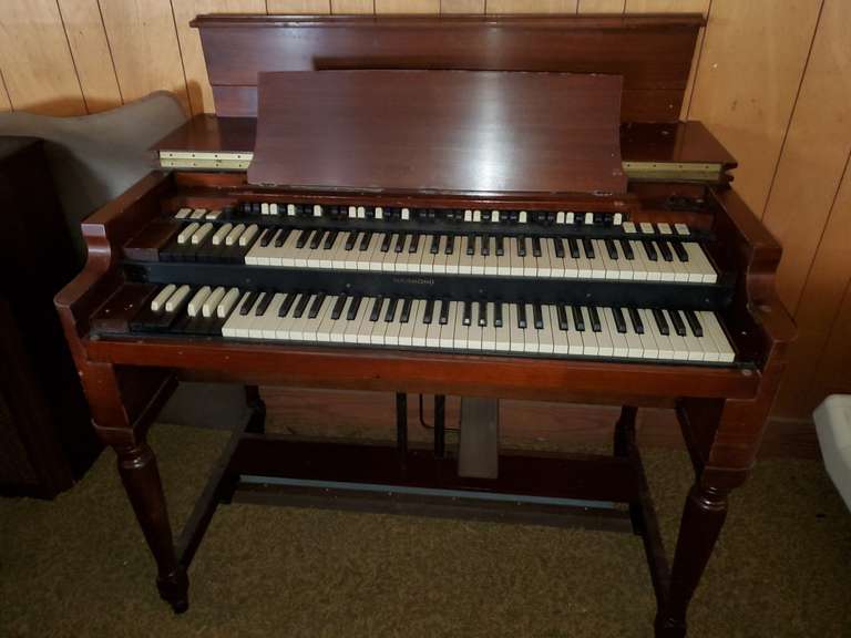 Hammond electric organ Parrott Marketing Group