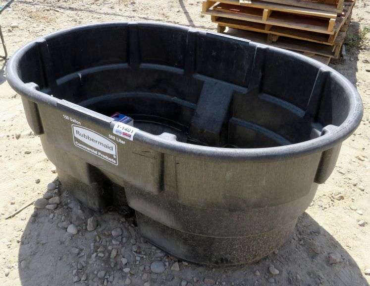 Y1401 Rubbermaid Stock Tank & Heater Pickett Auction Service
