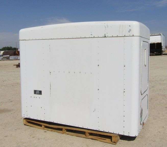 Y-1279 Truck Sleeper - Pickett Auction Service